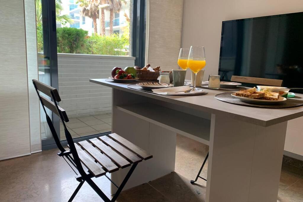 Appartement Con Piscina Y Parking En